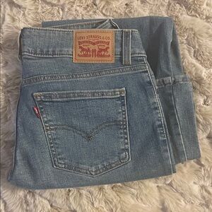 Levi's Classic Blue Jeans with Signature Patch